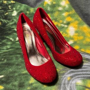 Flourish brand Glittering Red Heels 👠